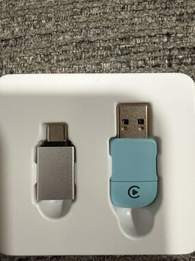 Blue USB-A & USB-C Adapter Set